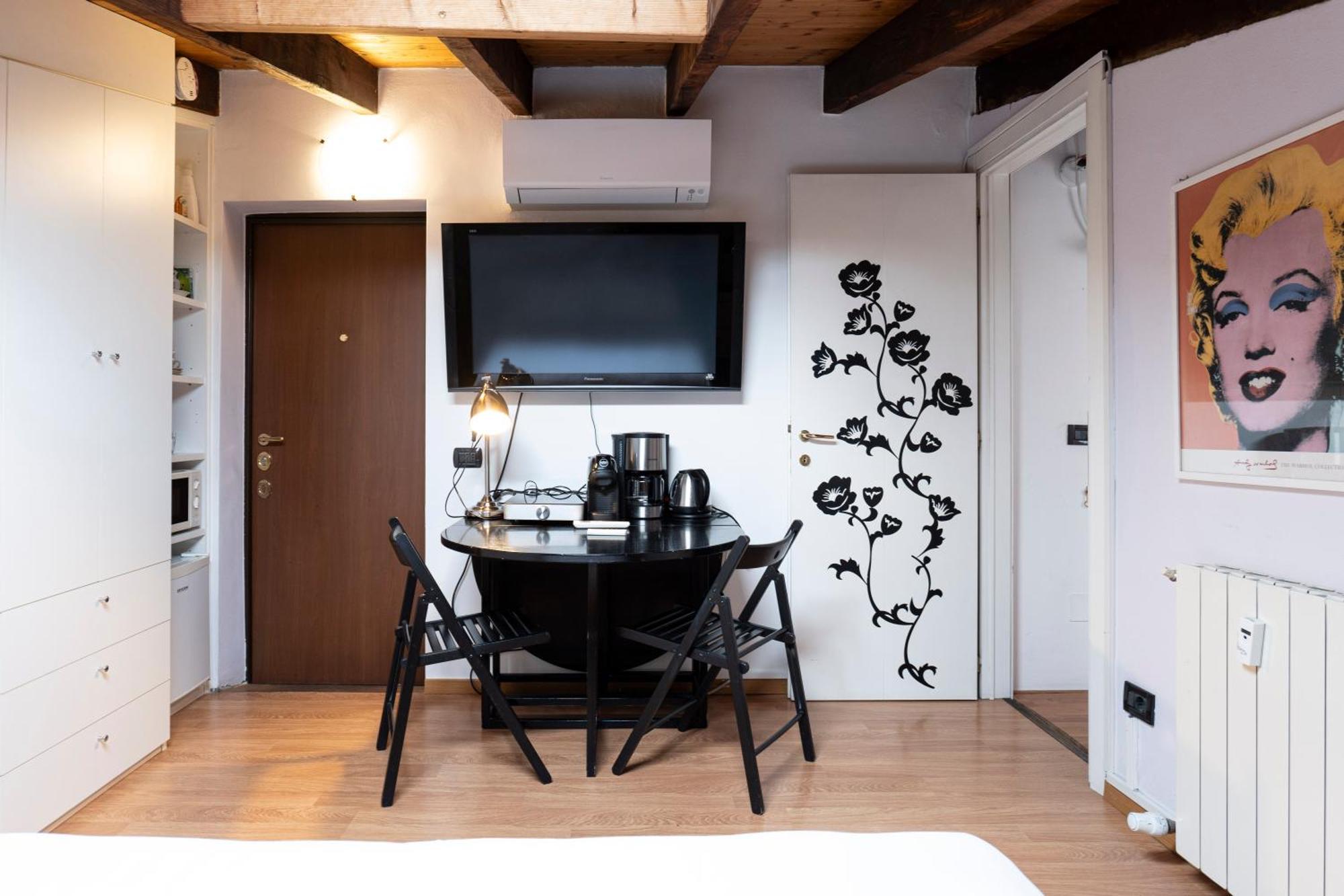 Charming Attic In The Center Of Milan! Milan